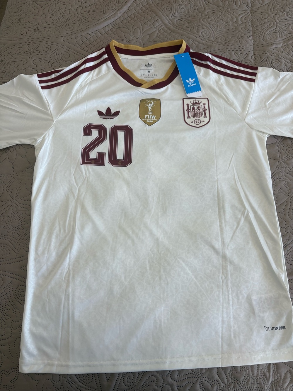 NWT ADIDAS FIFA White & Maroon Spain Men’s Football Jersey PEDRI #20 MEDIUM